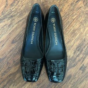 Tory Burch black low pumps